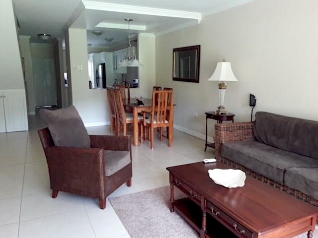 Furnished two-bedroom townhouse with loft — Regents Gardens